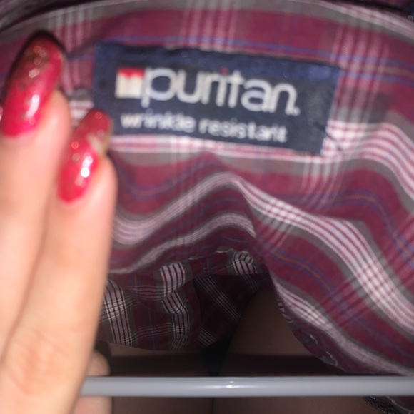 Man’s button up t- shirt - Picture 2 of 3